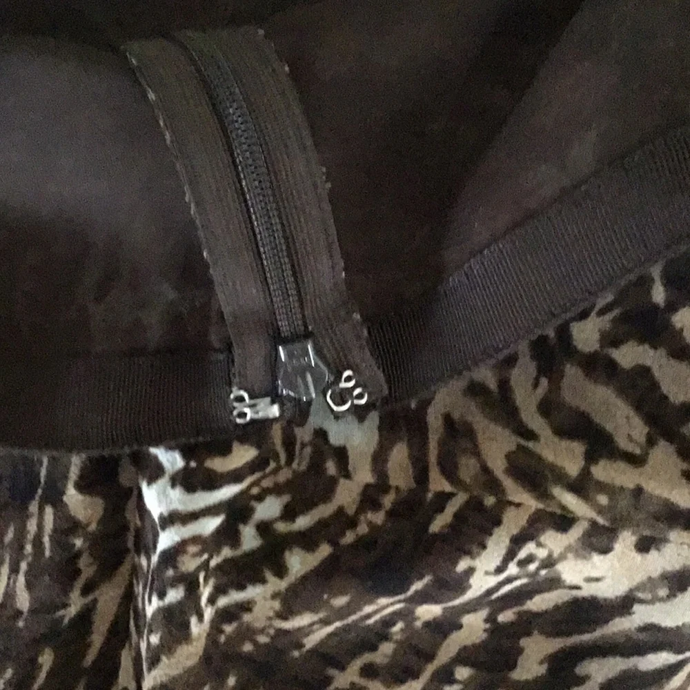 Liz Claiborne Animal Print Chiffon Skirt - Picture 5 of 9